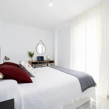 Avanti Aqua Marina Con Parking Gratis Fuengirola